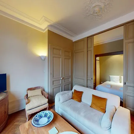 L'avant Port Stunning View Of Honfleur's Outer Harbor 53 M 4 Guest Honfleur